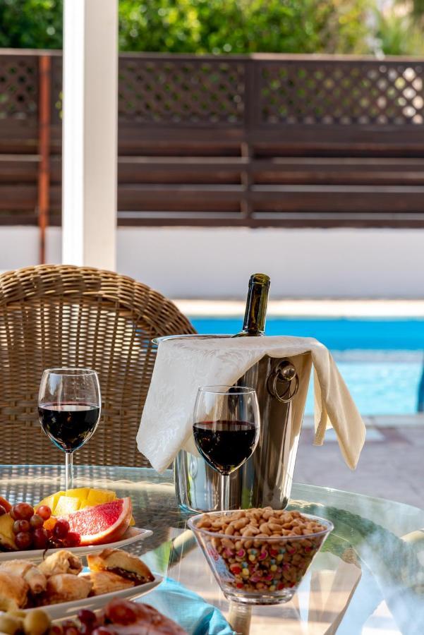 Villa Willow Mandali By Ezoria Villas Protaras Exterior photo