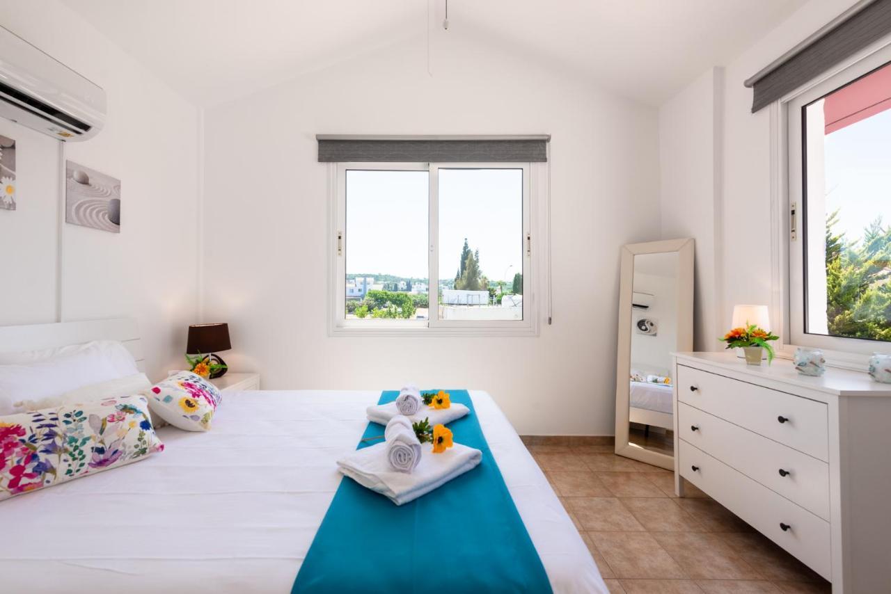Villa Willow Mandali By Ezoria Villas Protaras Exterior photo